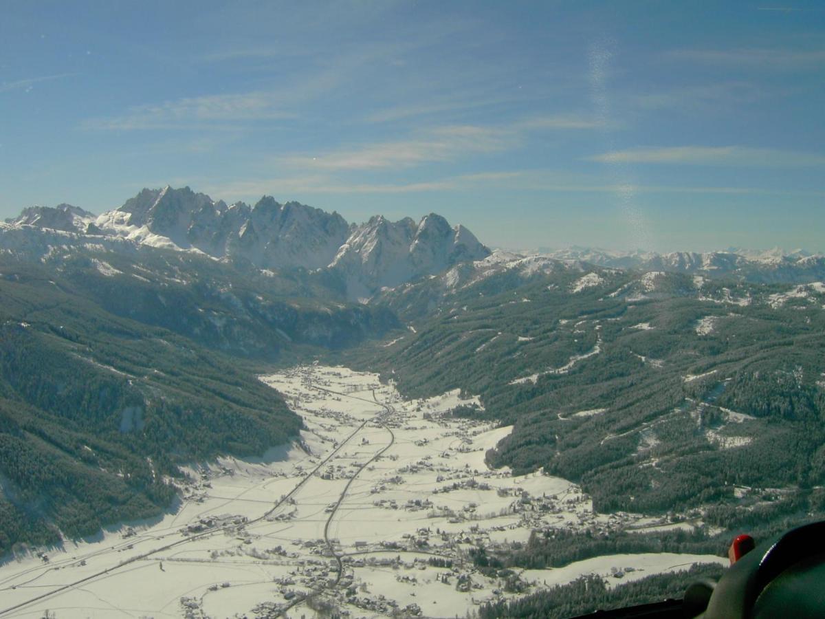 Apartmenthaus Edelweiss In Gosau Bagian luar foto