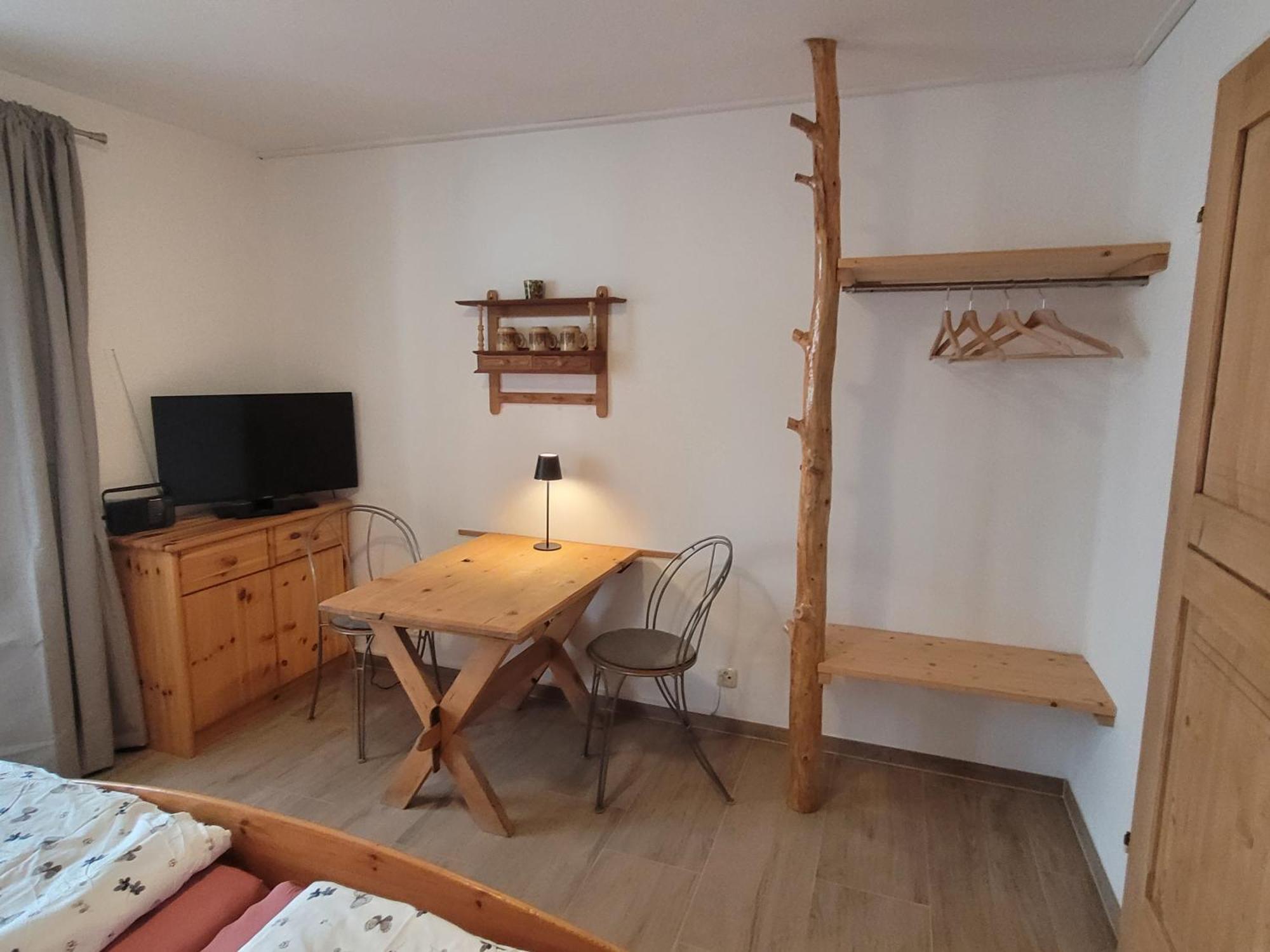 Apartmenthaus Edelweiss In Gosau Bagian luar foto