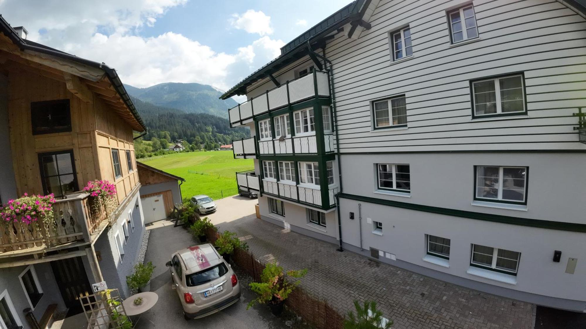 Apartmenthaus Edelweiss In Gosau Ruang foto